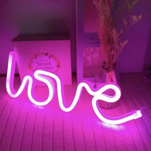 ENSEIGNE LUMINEUSE “LOVE” NÉON FLEX PERSONNALISÉE, CHOIX DE POLICE ET COULEUR, 25×10 cm